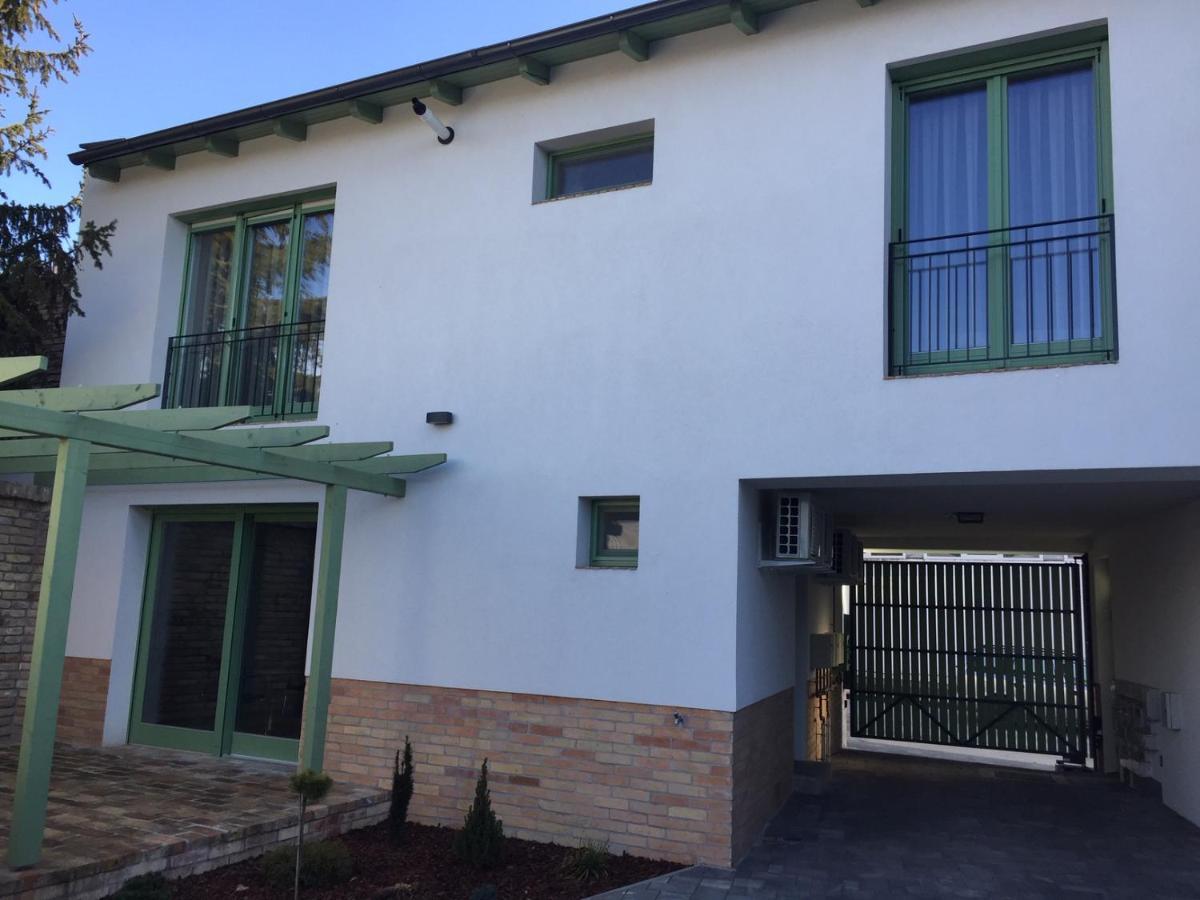 Dunafoldvar Jokai Apartman المظهر الخارجي الصورة