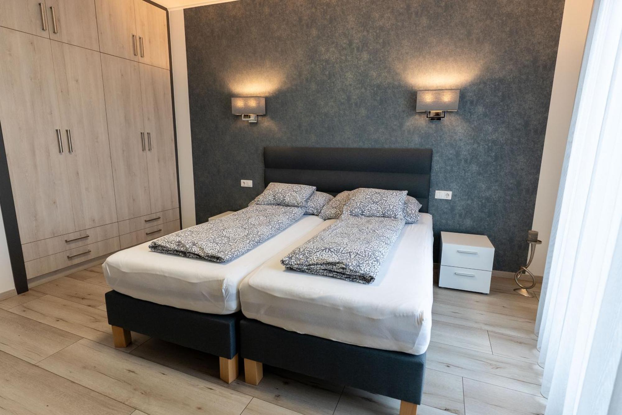 Dunafoldvar Jokai Apartman المظهر الخارجي الصورة